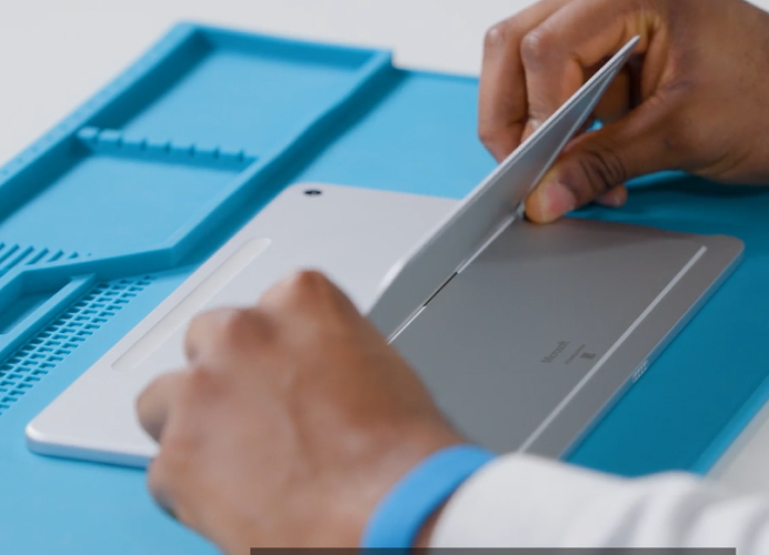Screenshot that shows the kickstand angled down to roughly 45 degrees, highlighting the hinge axis.